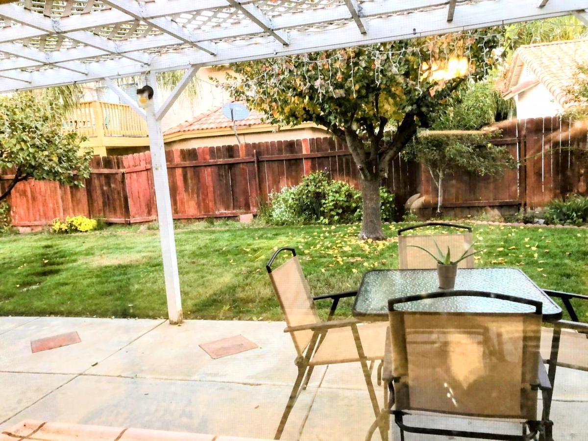 Winter Wonderland Room Hemet Exterior photo