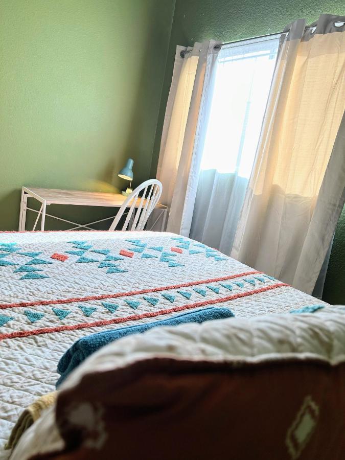 Winter Wonderland Room Hemet Exterior photo